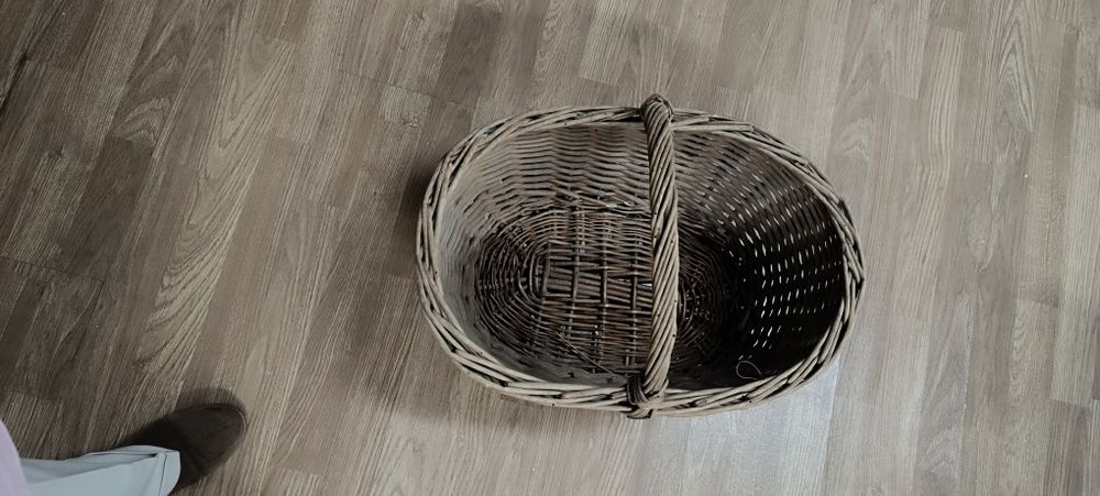 Cesta de verga usada