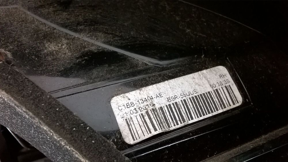 Farolim Stop Tras Direito - C1BB-13404-AE [Ford Fiesta VI]