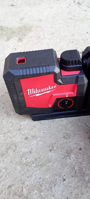 Лазерний рівень точковий.