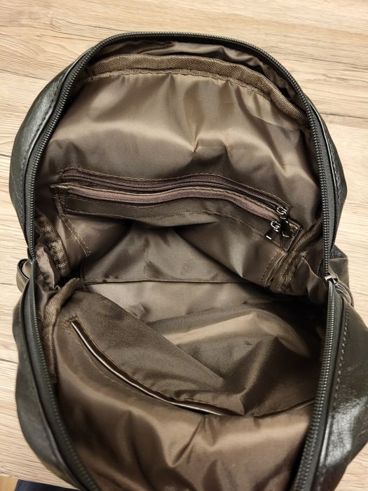 Plecak damski wielokomorowy