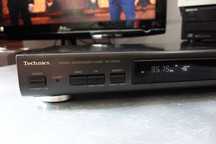 Tuner Technics STGT 350 -cyfrowa synteza częstotliwości klasa AA