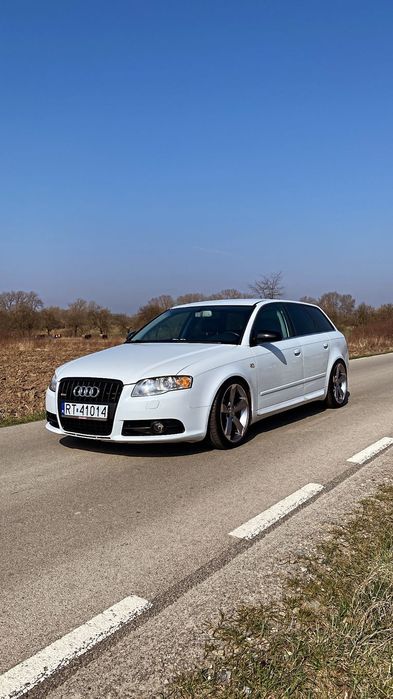 Audi A4 Avant Audi A4B7 3.0 TDI Quattro Avant S-line