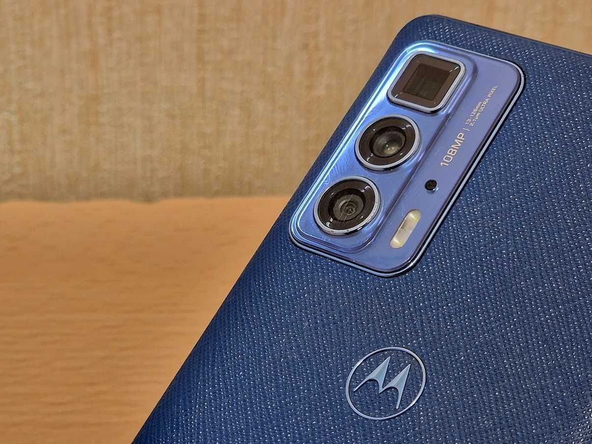 Motorola Moto Edge 20Pro 12/256 Екран 144Гц Qualcomm Snapdragon 870 5G