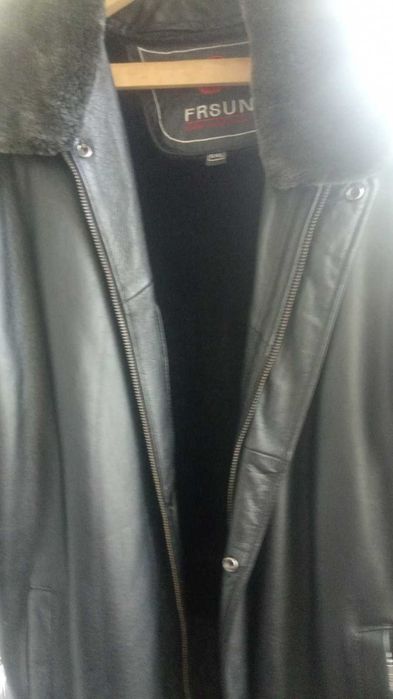 Зимняя мужская кожаная куртка