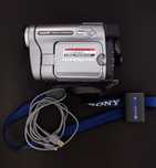 Camera Sony Handycam Digital 8 

A funcionar. Muito estimada.

Envio n