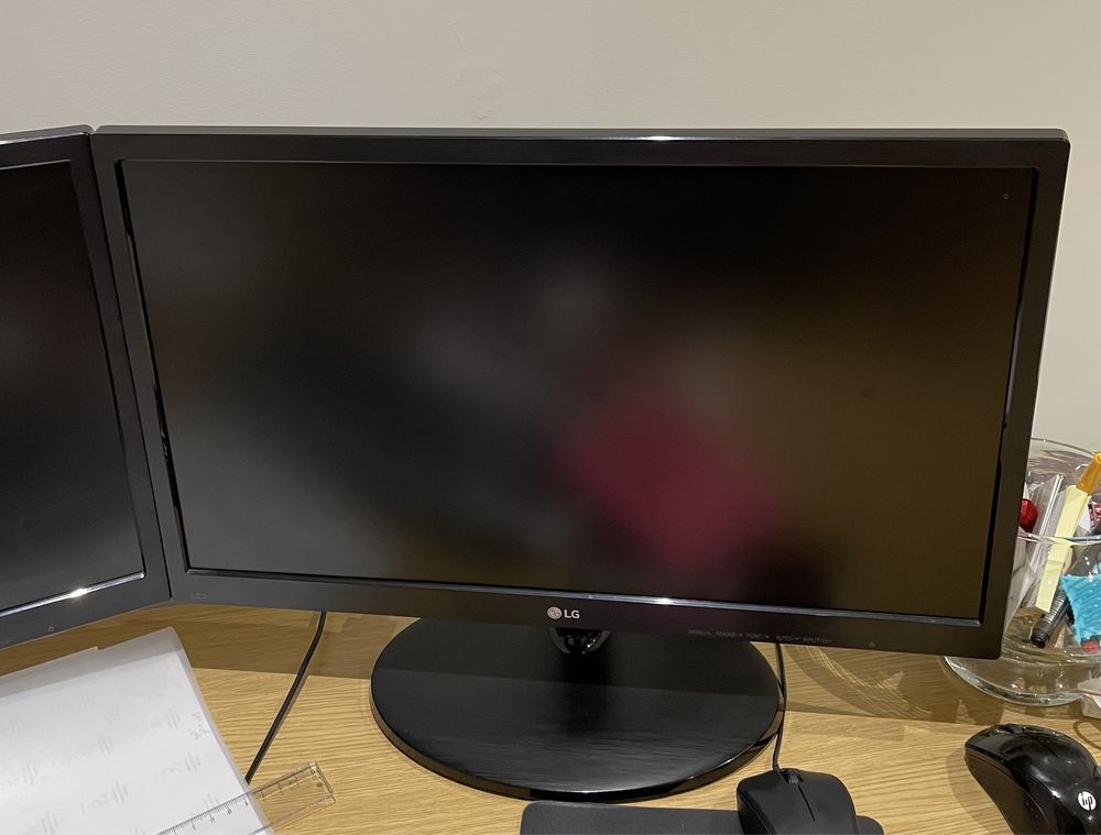 Monitor LG 22m38a