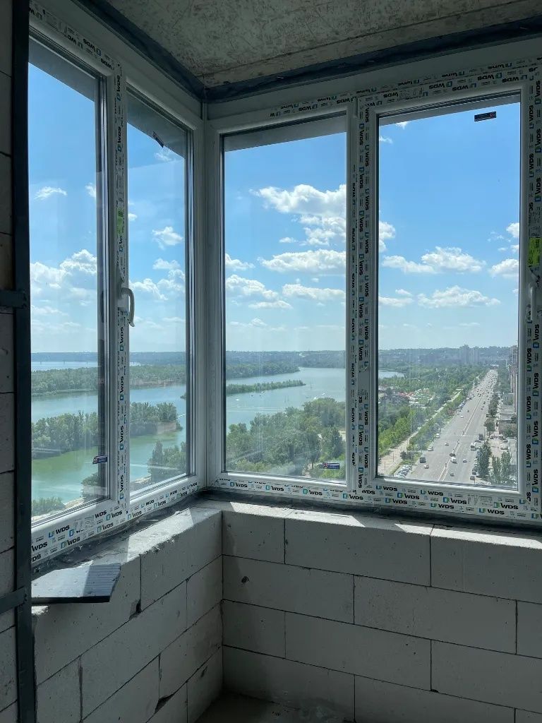Продам квартиру вид на ріку 79.5 новобудова ж/м Перемога, ЖК Фаворит