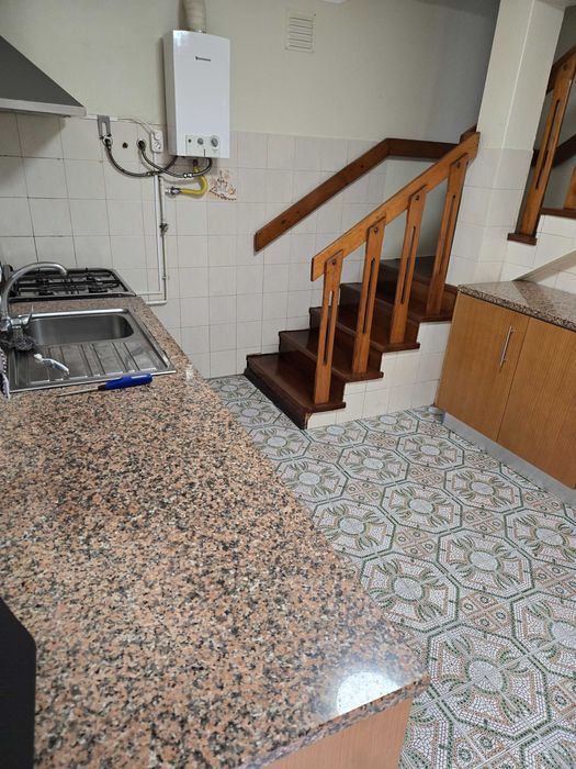 Arrendo Casa T2 com eletrodomésticos na Marinha Grande