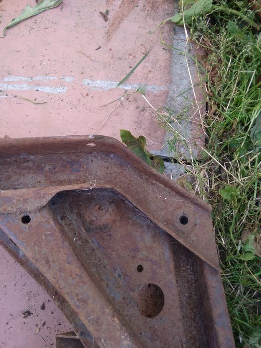 Балка передня для бмв 5 1978 року