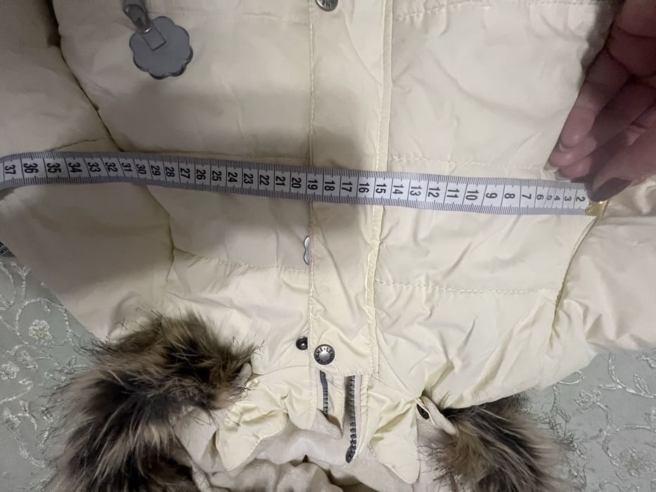 Куртка зімняя на дівчинку