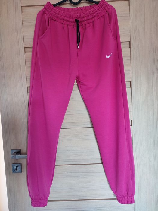 Spodnie dresowe damskie XL