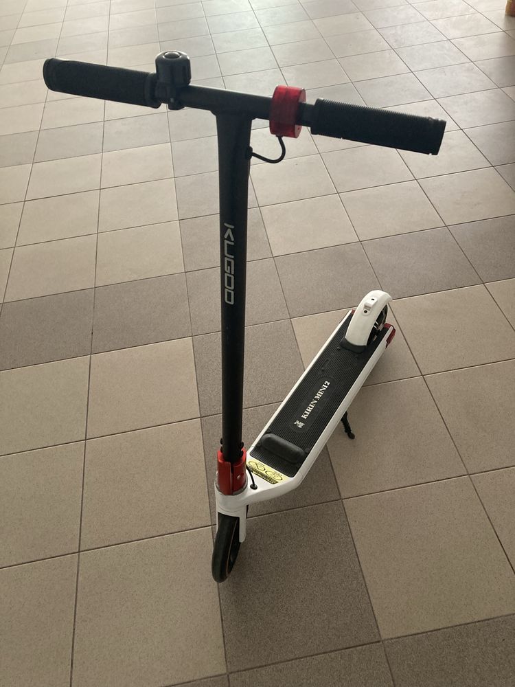 Sprzedam  hulajnogę elektryczną