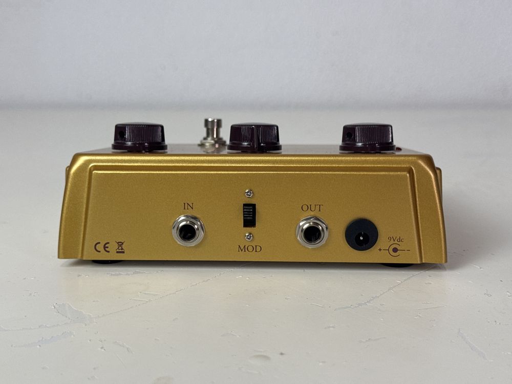 Pedal Warm Audio Centavo Overdrive avariado
