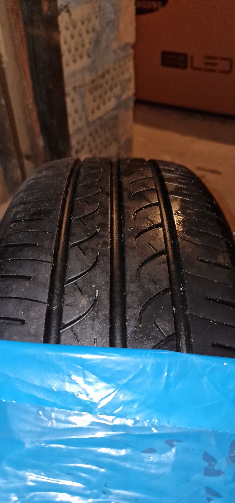 Opony letnie 195/65 R15