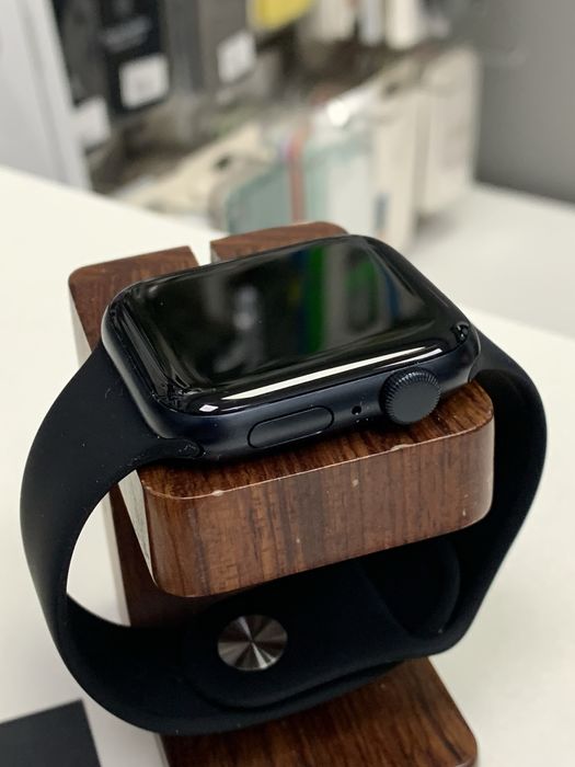 Оригінальні apple watch series Se 2 44 mm
