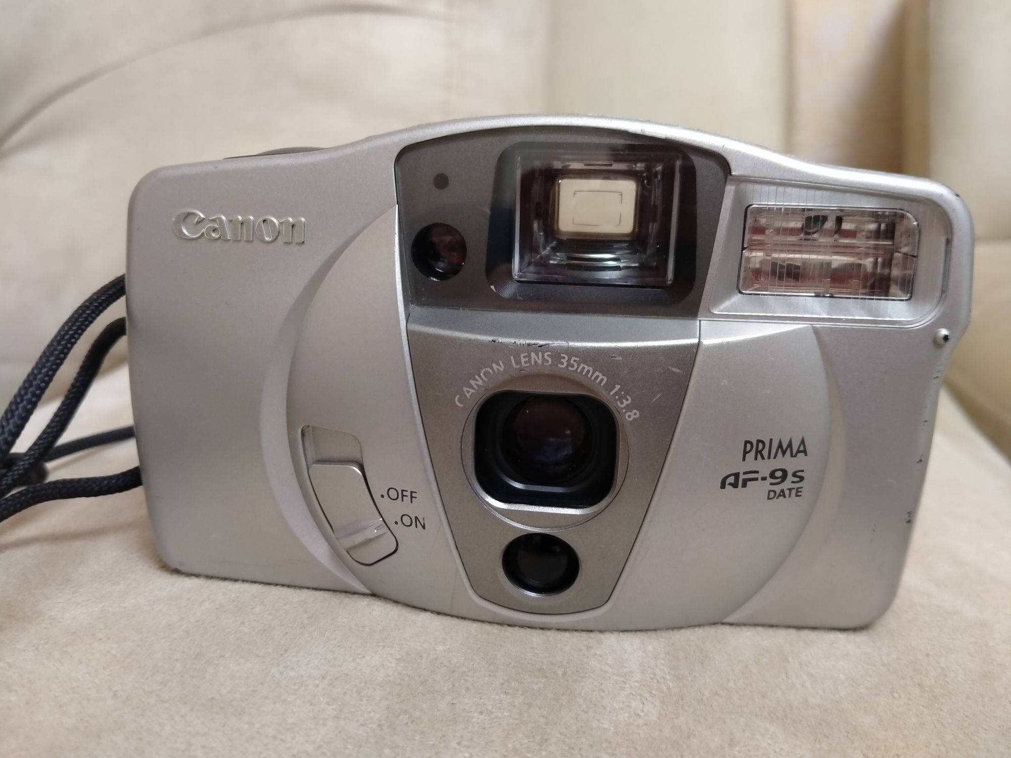 Фотоаппарат плёночный Canon PRIMA AF-9s DATE