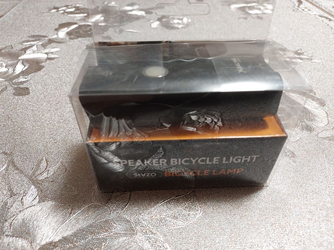 Продам велосипедный фонарь StVZO.