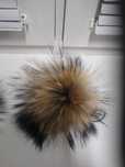 Pompon z jenota naturalnego