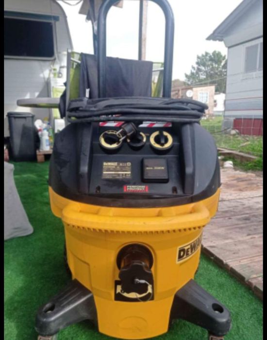 Aspirador dwalt 30 lt