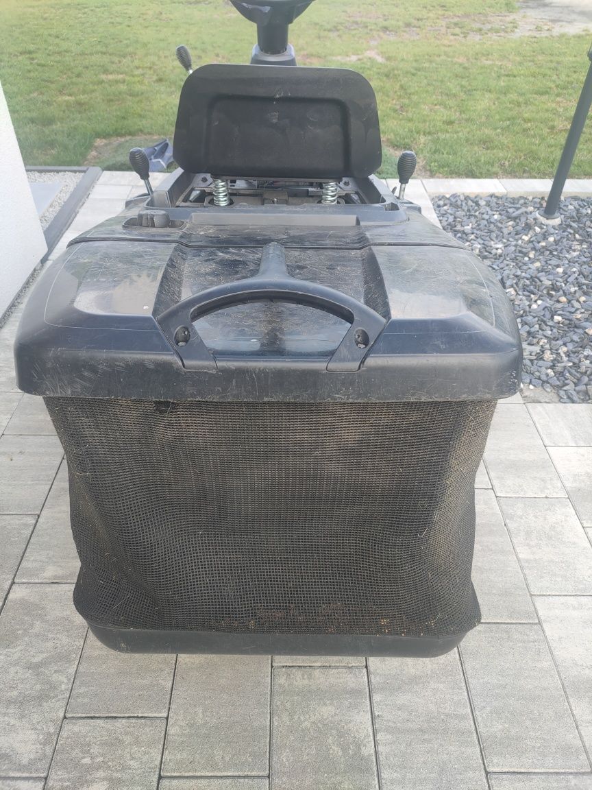 Traktorek koszący Stiga SR 6665B