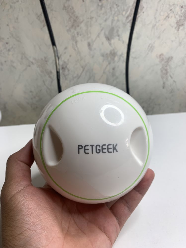 Интерактивная игрушка PETGEEK для собак