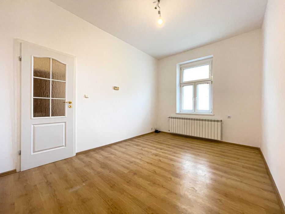 Loft przy Reymonta - klimatyczne mieszkanie w kamienicy na Górnym