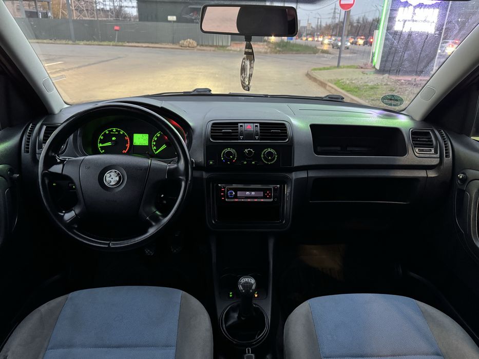 Шкода Roomster 2007 год,В Хорошем Состоянии!