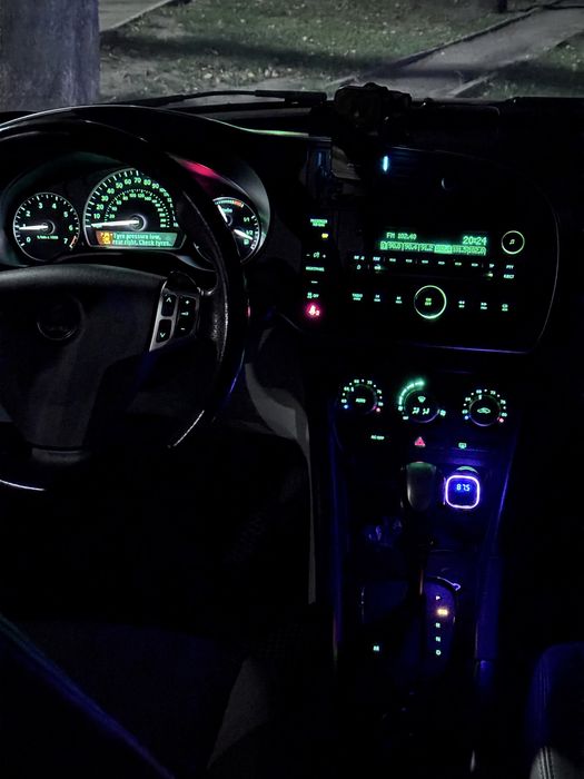 Продам свій авто Saab 9-3