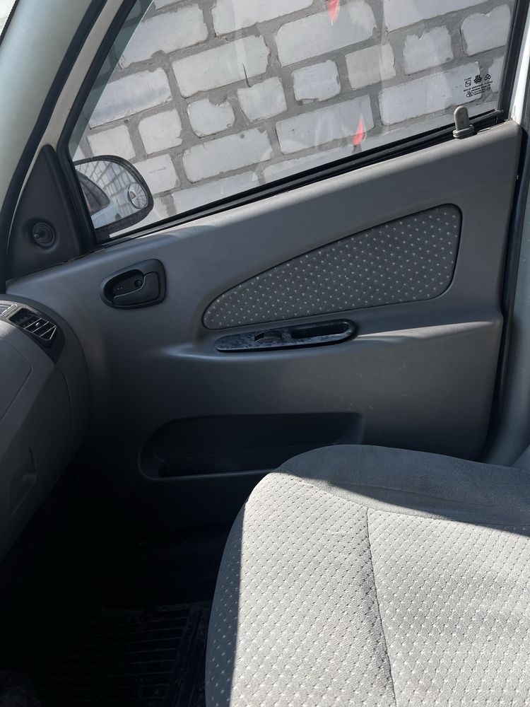 Авто Saipa Tibo 2013