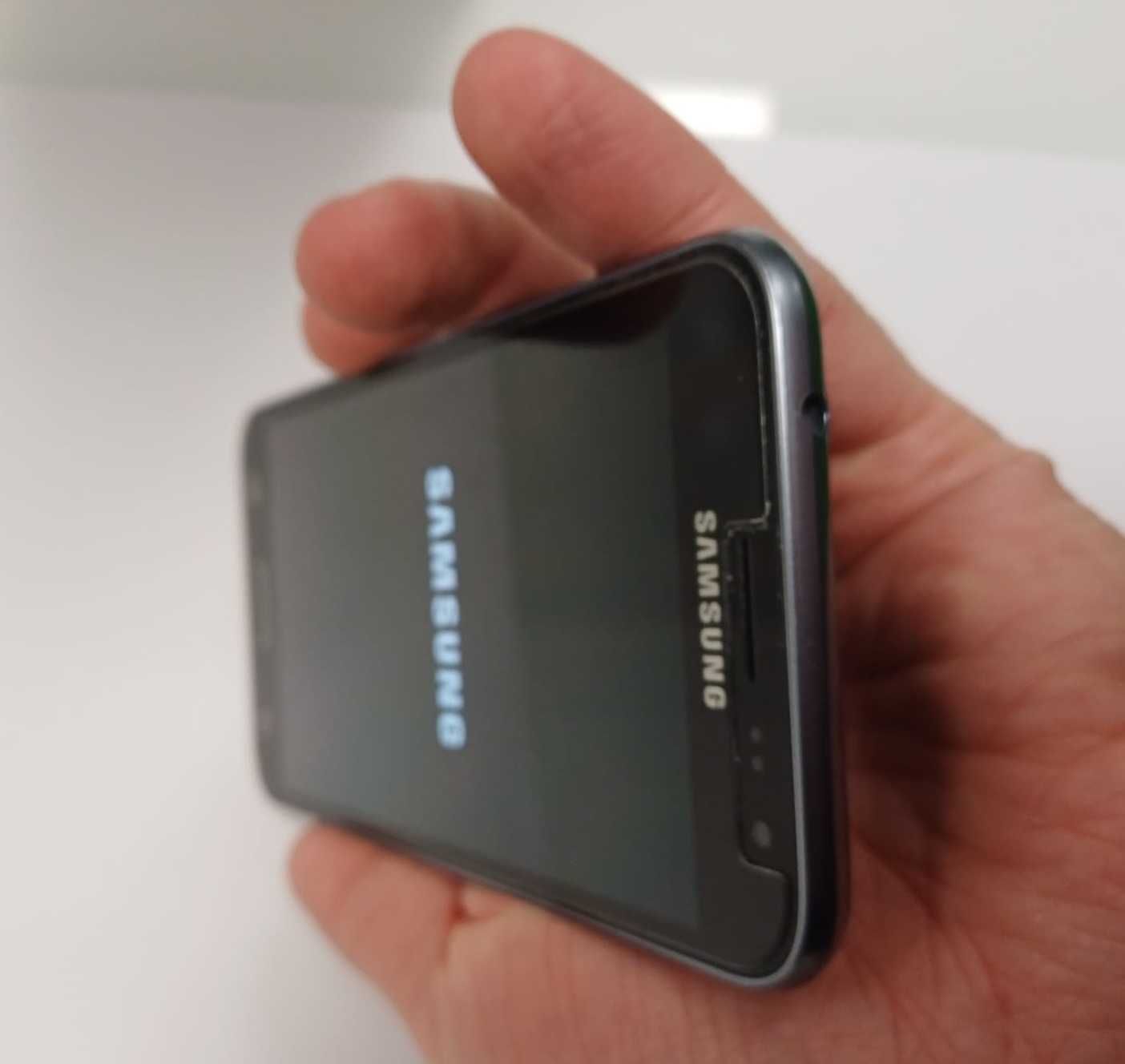 Samsung Galaxy J3 (2016) SM-J320F stan bardzo dobry