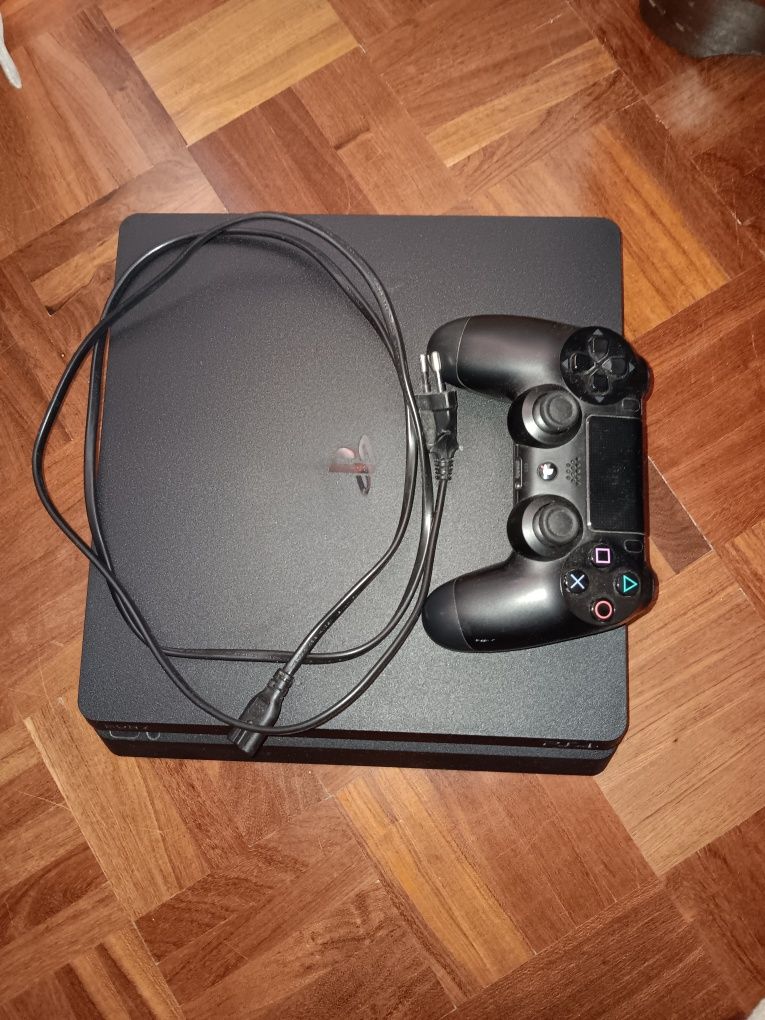 Playstation 4  Slim 500GB