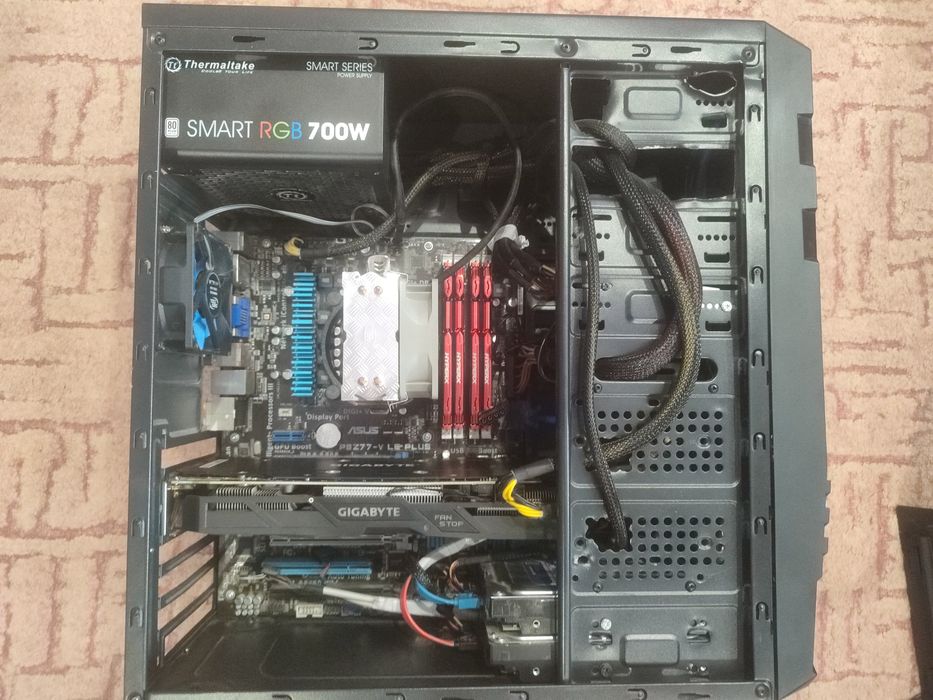 Компьютер цілий 9000 грн