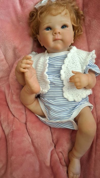 Boneca reborn 47cm. (Artigo novo)