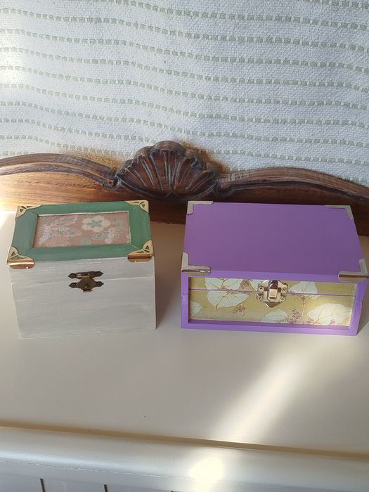 Caixas de madeira para jóias pintadas a mão