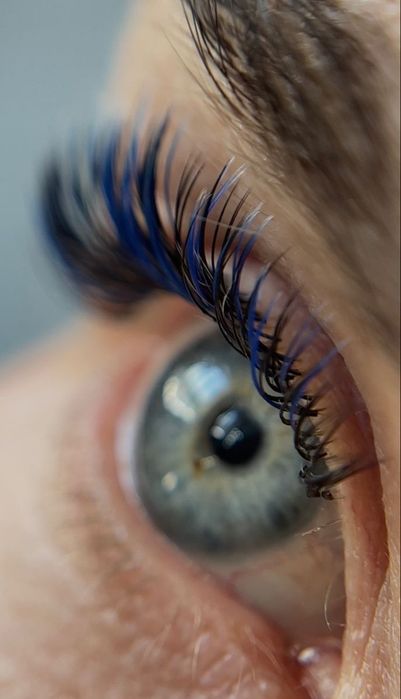 Наращивание ресниц Вишневое