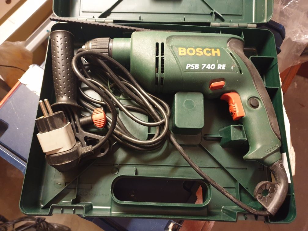 BOSCH PSB 740 RE + walizka