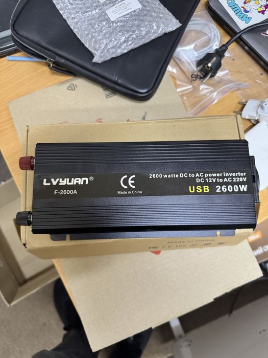 Автомобільний інвертор 2600w