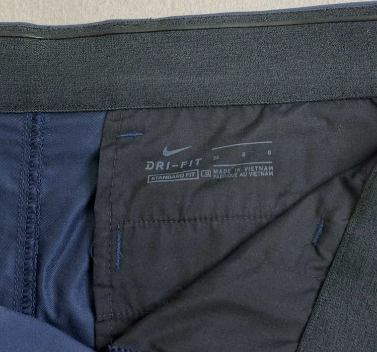 Spodenki Nike Golf Chino roz. 35