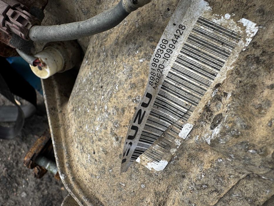 skrzynia biegów isuzu d-max 2.5d 15r. biturbo euro 5