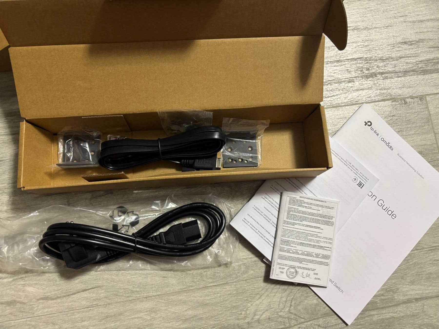 Світч керований TP-Link TL-SG3428MP
