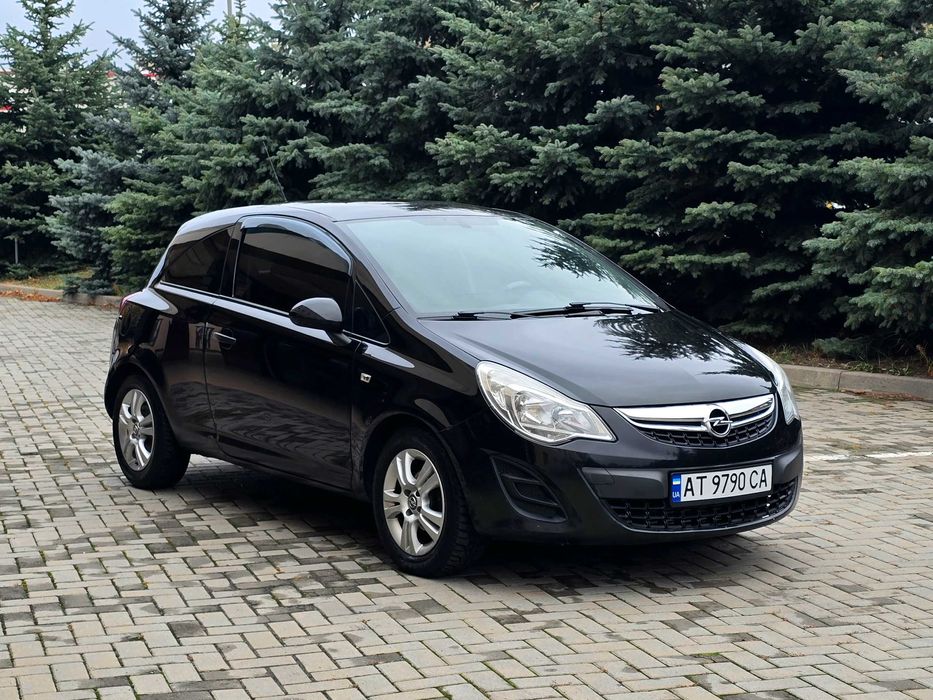 Opel Corsa 2012г.в. 1.3 дизель, механика