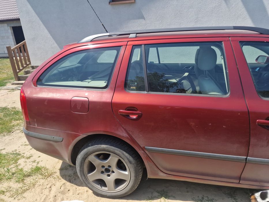 Skoda octavia  kombi 2005