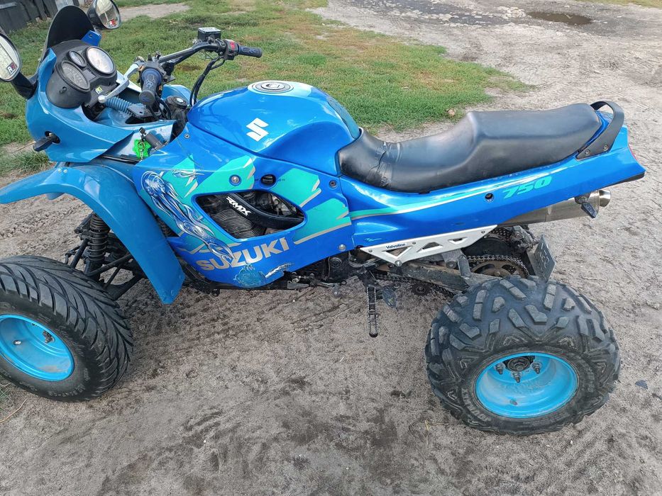 Quad suzuki gsx 750