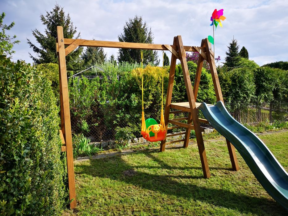 Plac zabaw drewniany belki 9x9 zjeżdżalnia huśtawka bocianie gniazdo