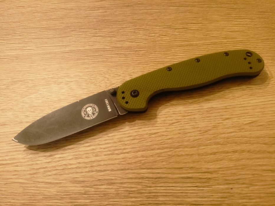 Nóż folder Esee avispa