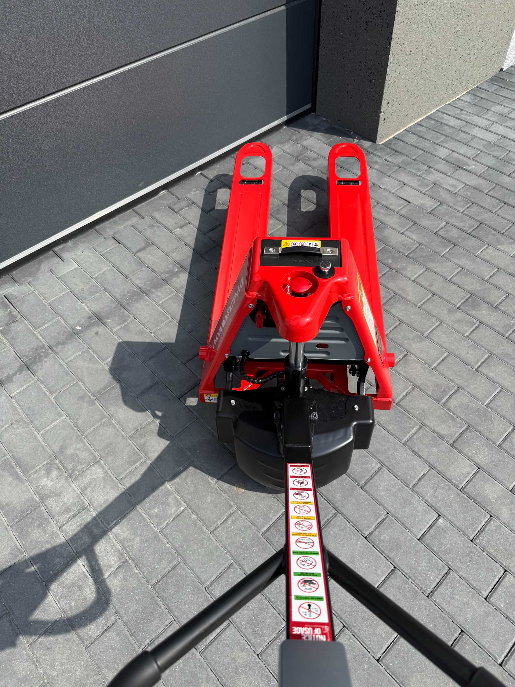 Paleciak elektryczny wózek paletowy EPT PPT CBD 1,5t 115 cm 1,5t 100cm