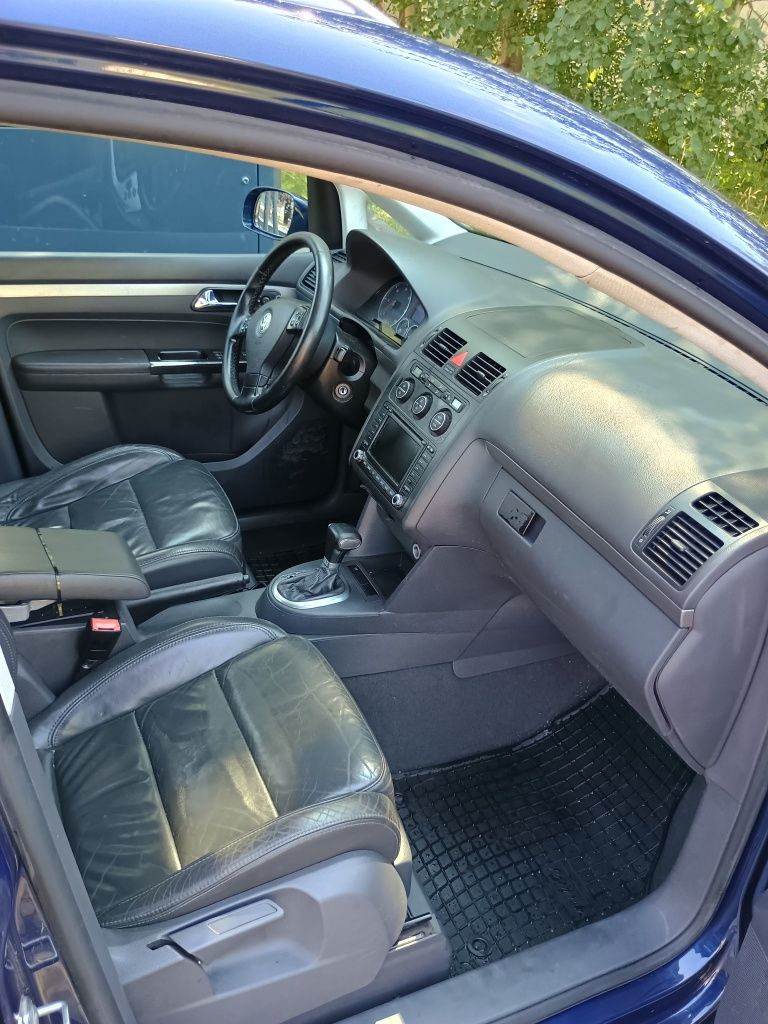 Sprzedam VW Touran automat