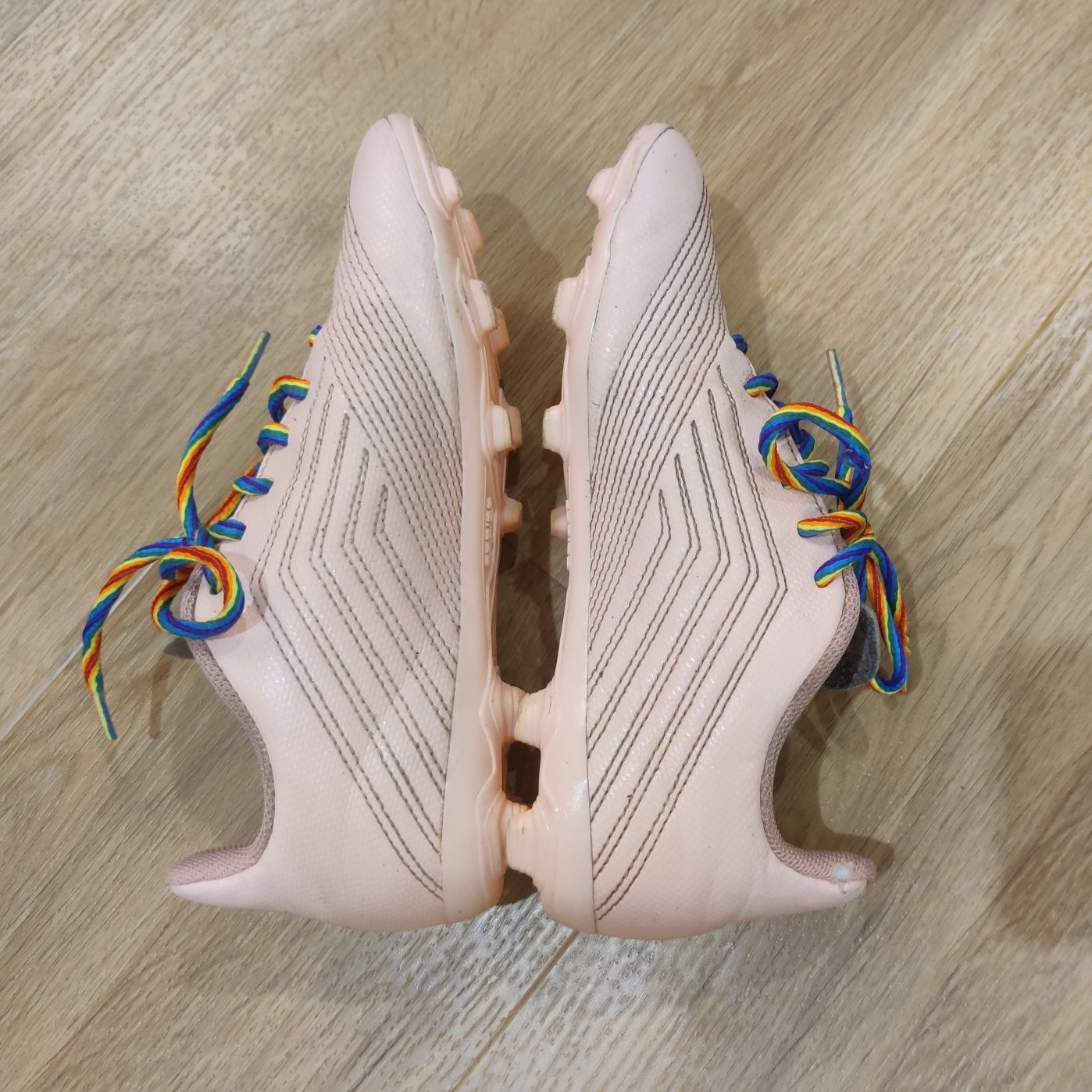 Korki lanki Adidas Predator różowe 35 / 35,5