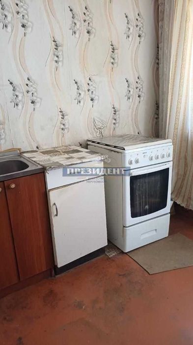 продам 2 комн Заболотного  24 999 у.е