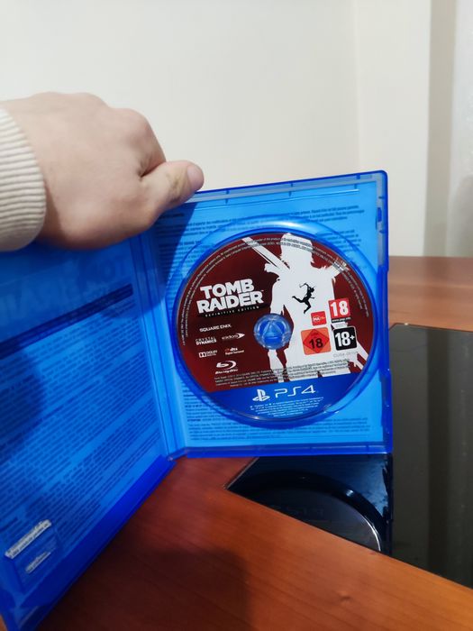 Jogo ps4 tomb raider defenitive Edition